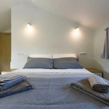 Compass House * Ugljan